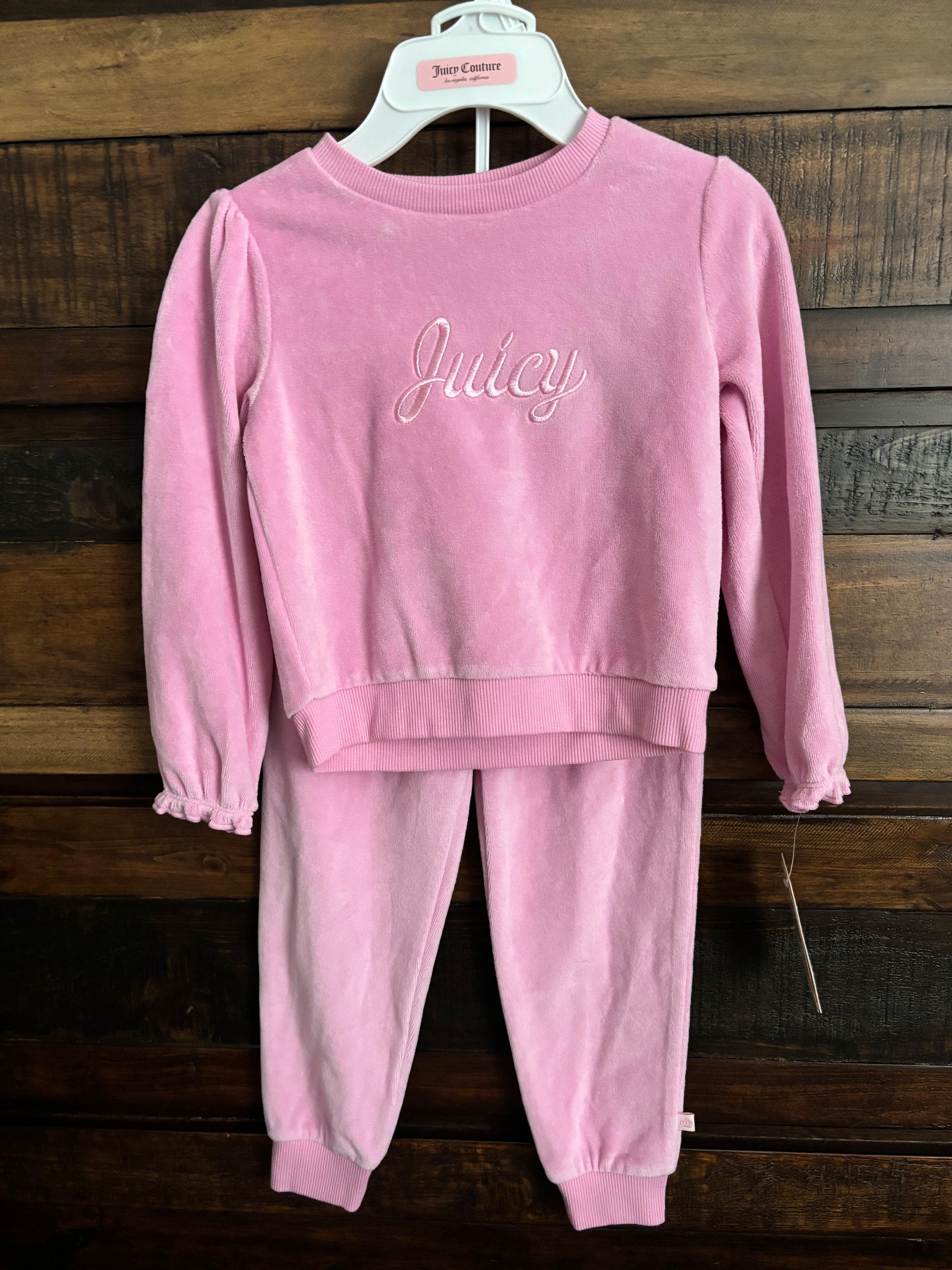 💕NWT Juicy Couture Girls Light Pink Velour Logo Set💕